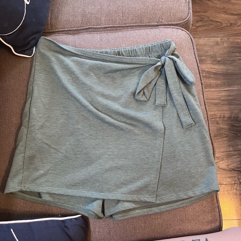 Earthbound skort